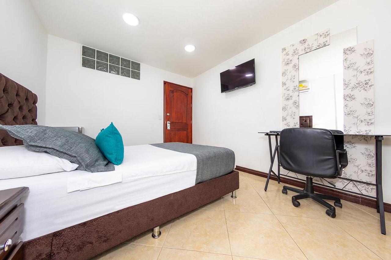 Hotel Ayenda Palo Alto Medellín Eksteriør bilde