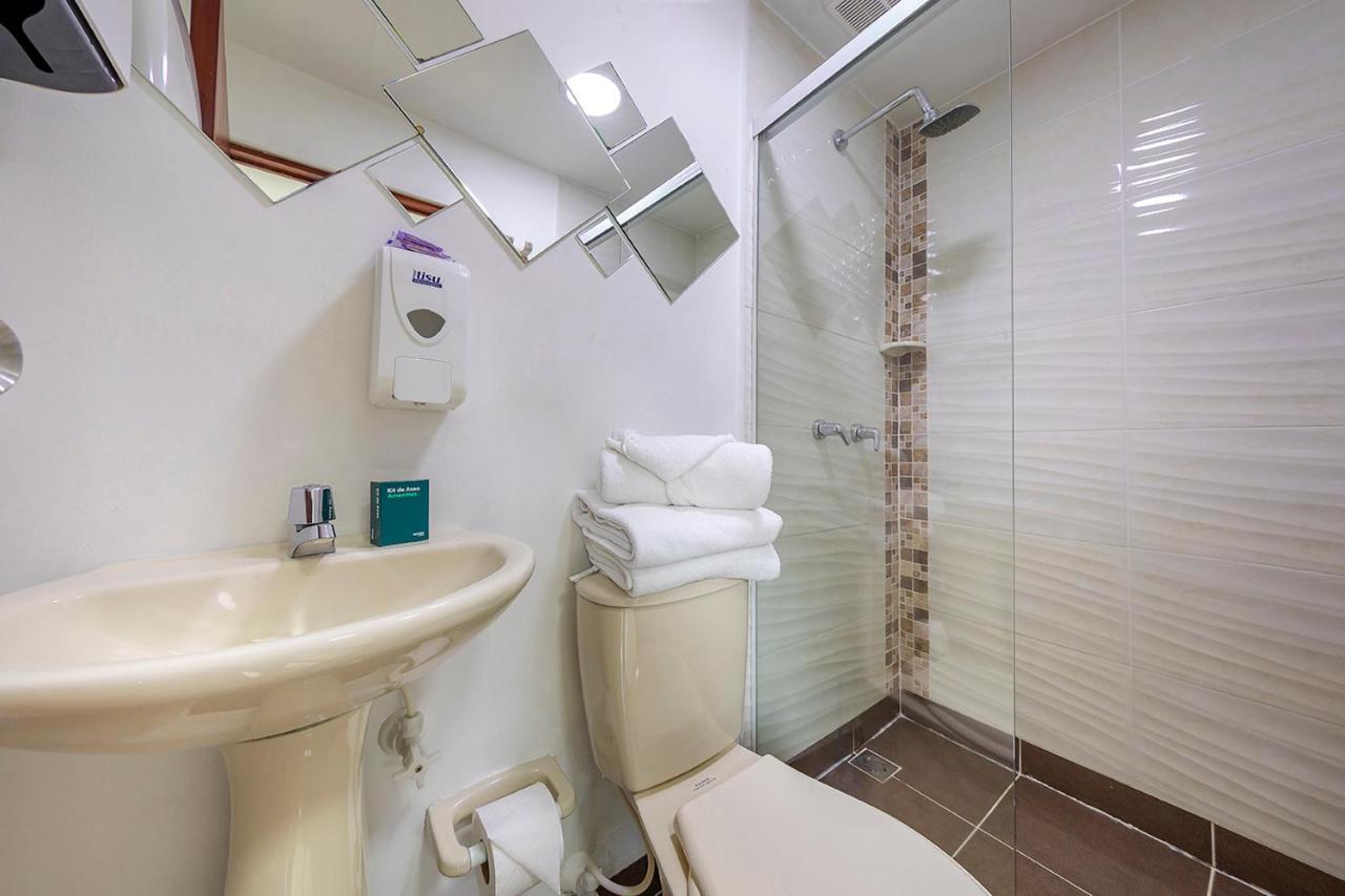 Hotel Ayenda Palo Alto Medellín Eksteriør bilde